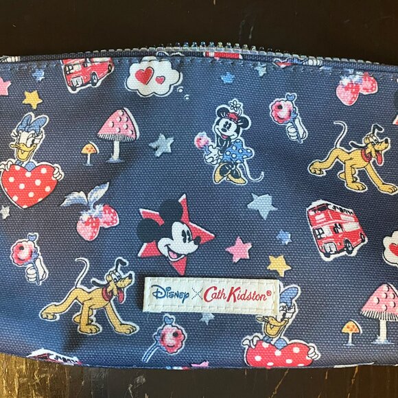Cath Kidston Disney Small bag with Rainbow colored zipper - Picture 1 of 7